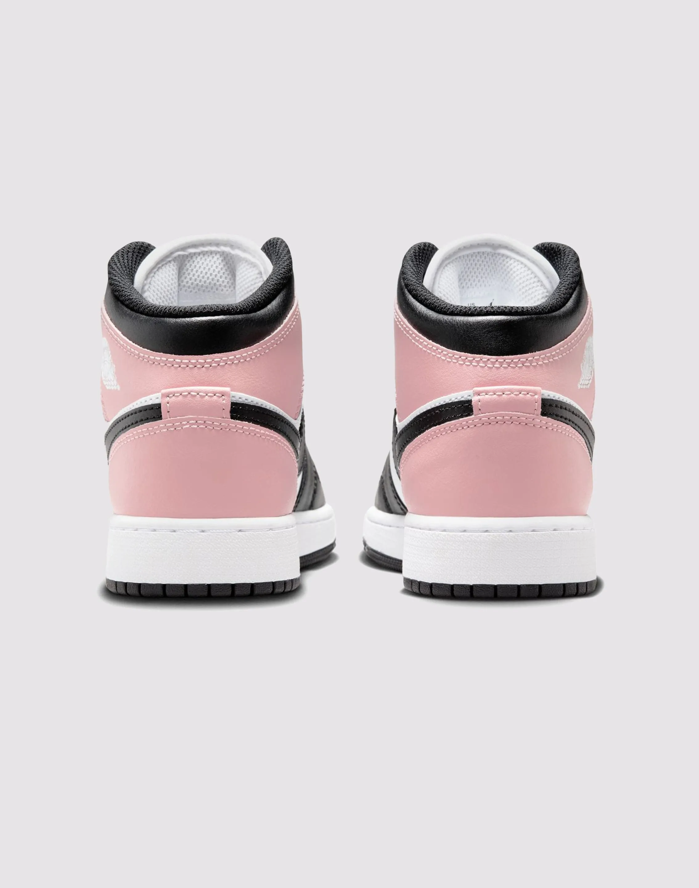 Jordan Air Jordan 1 Mid Grade-School Streetwear