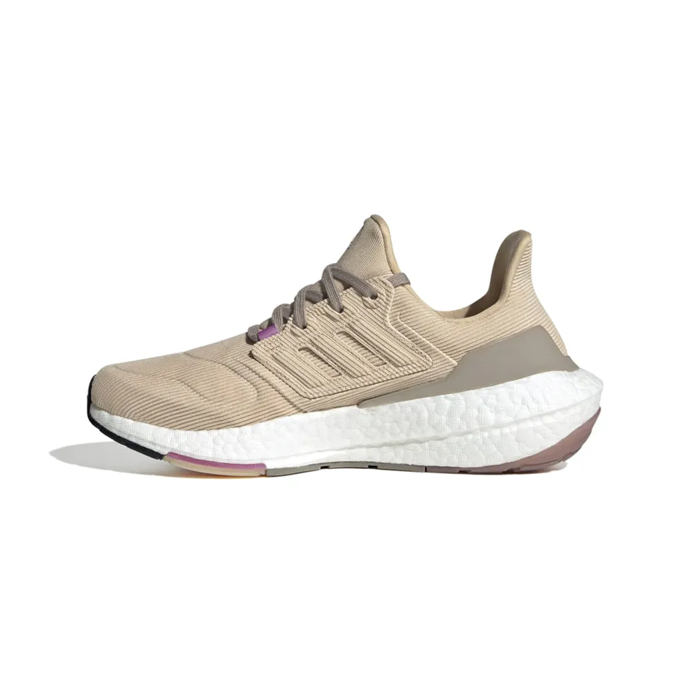 Comfort Topline Ultraboost 22 Running Shoes