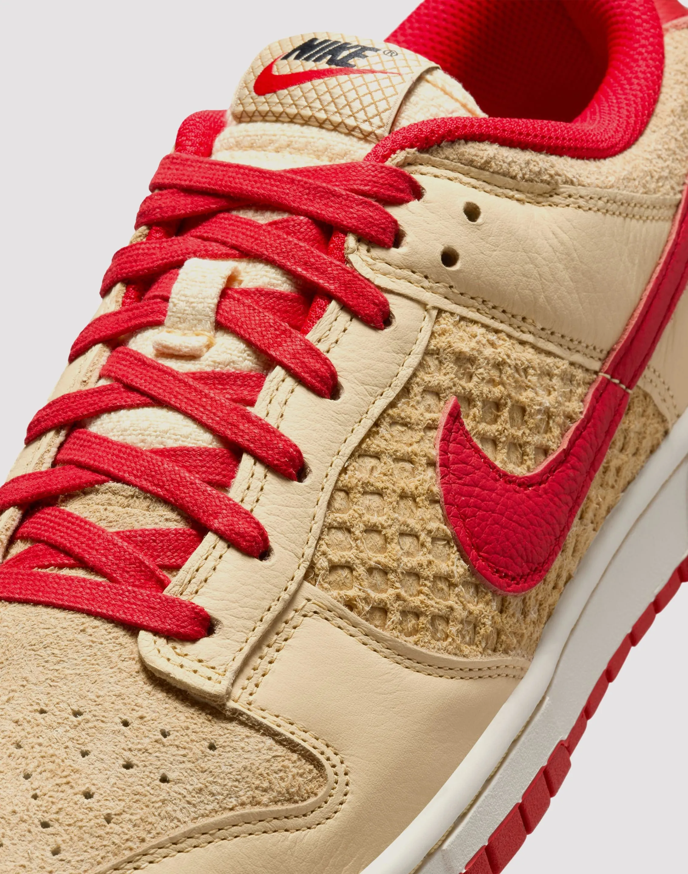 Nike Dunk Low Retro SE "Strawberry Waffle" Torsion Resistant Chassis