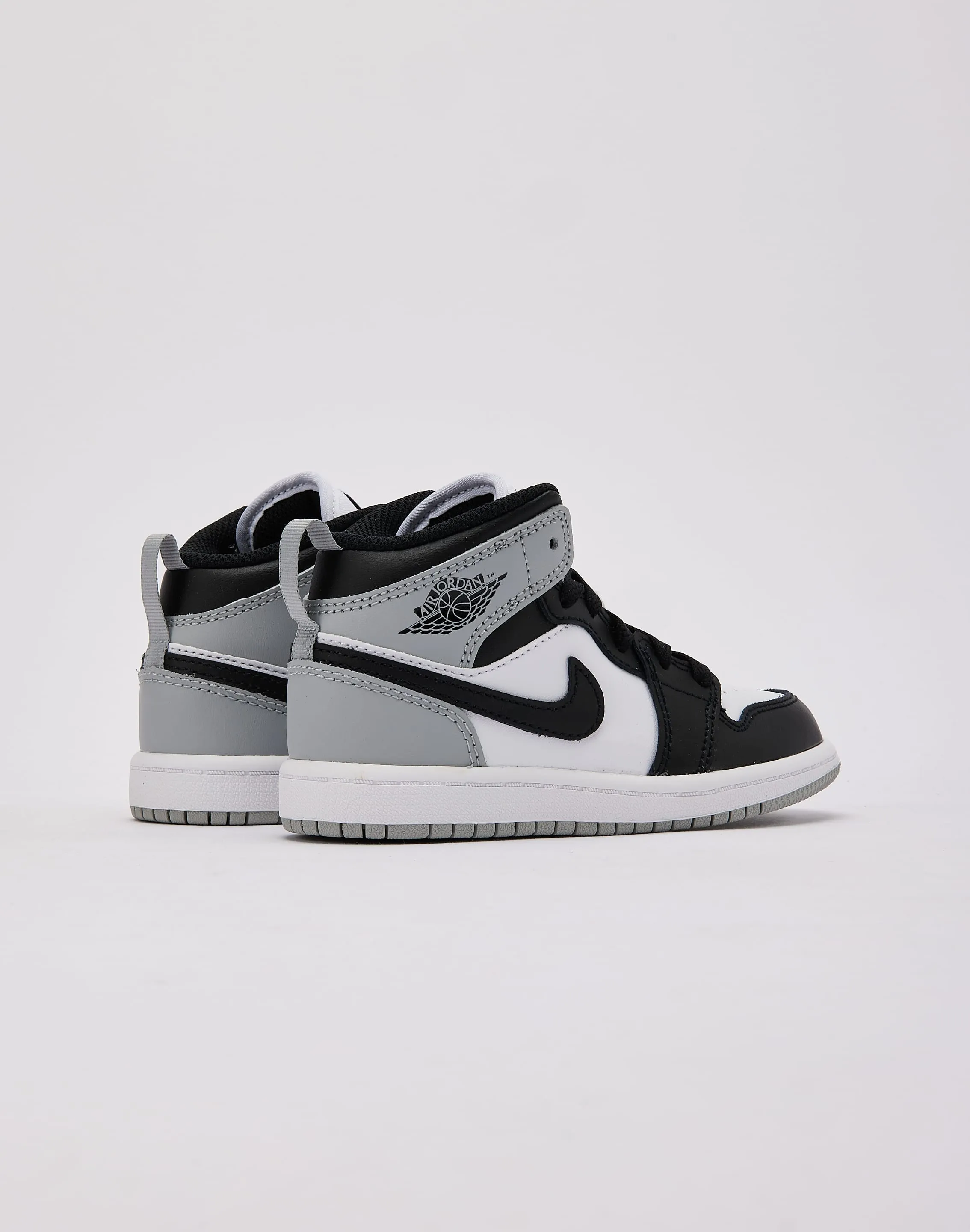 Multi Directional Grip Jordan Air Jordan 1 Mid Pre-School