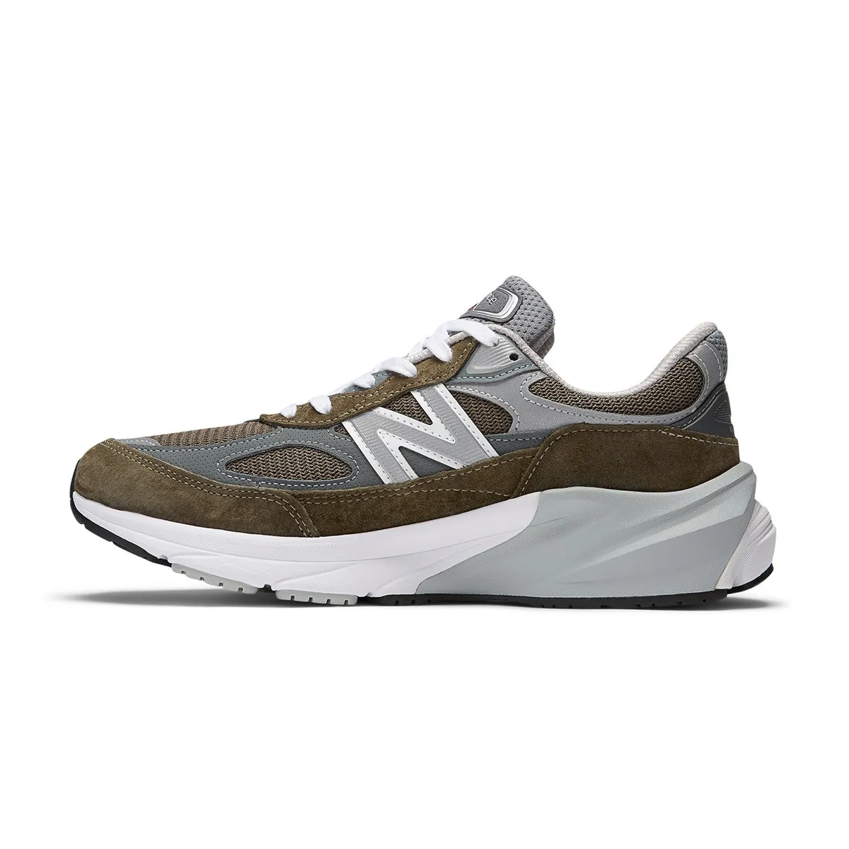 in USA 990v6 'True Camo' Ultra-soft feel