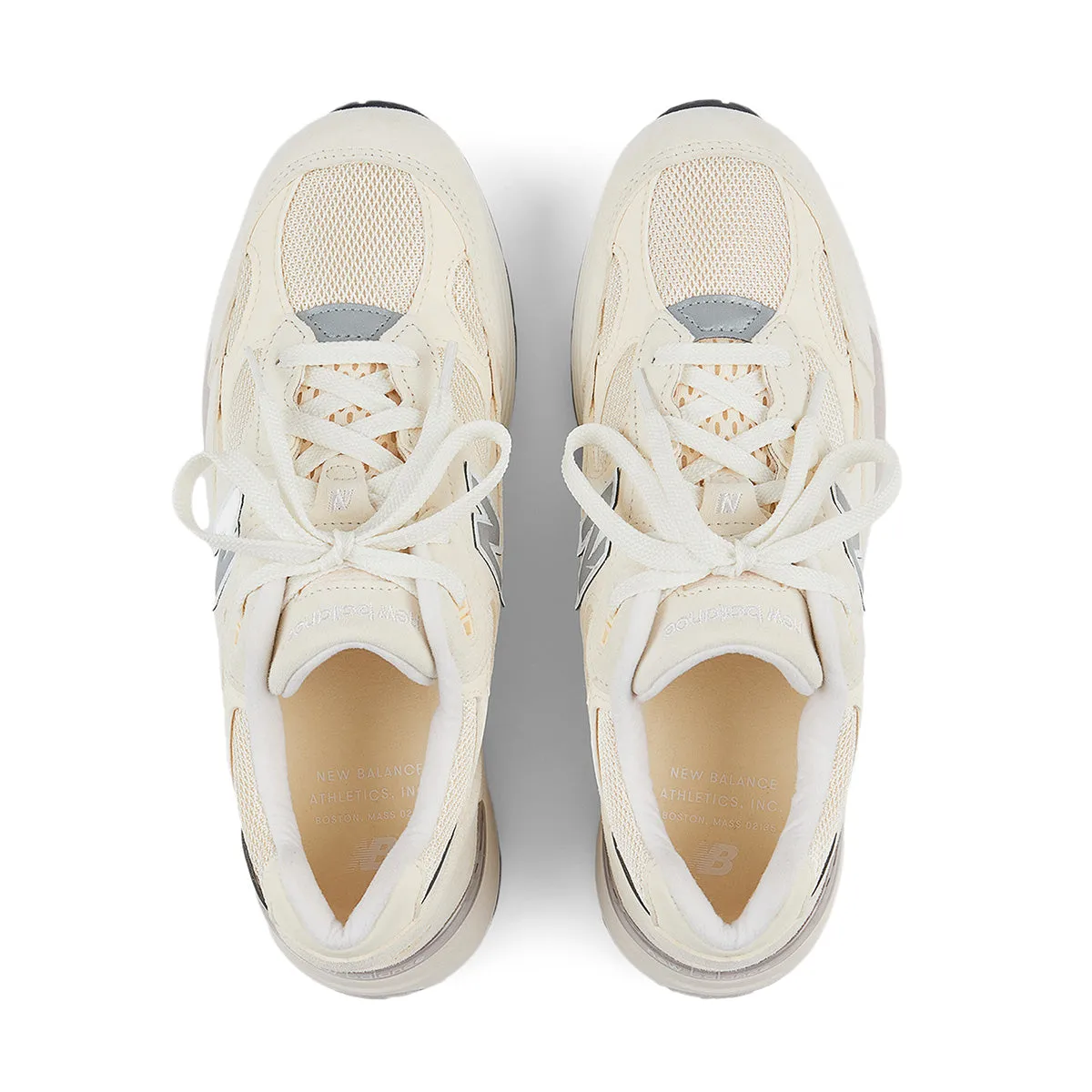 Comfort Shock in USA 992 'Calcium Raw Cashew'