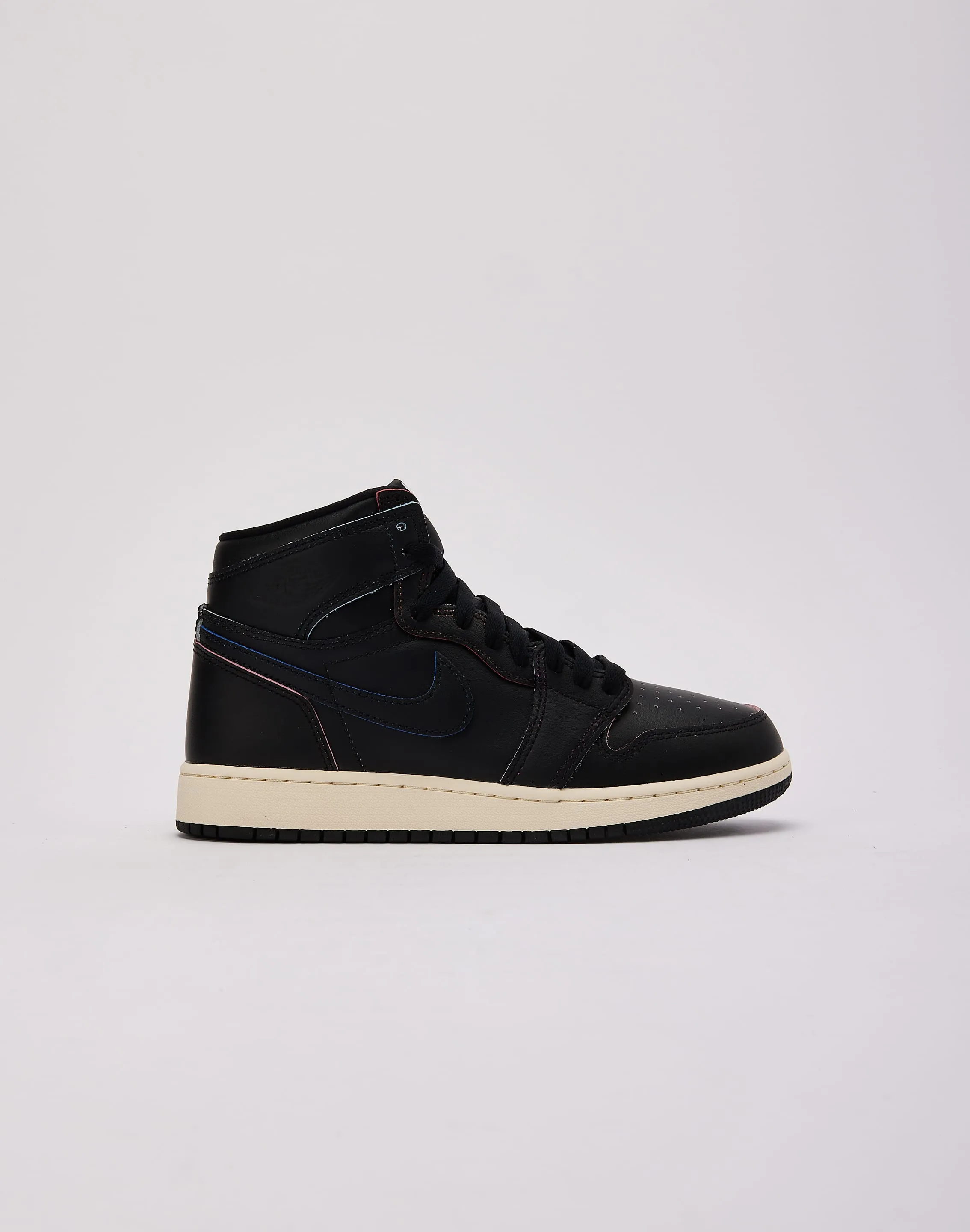 Jordan Air Jordan 1 Retro High OG 'Self-Expression' Grade-School Comfortable Heel Counter