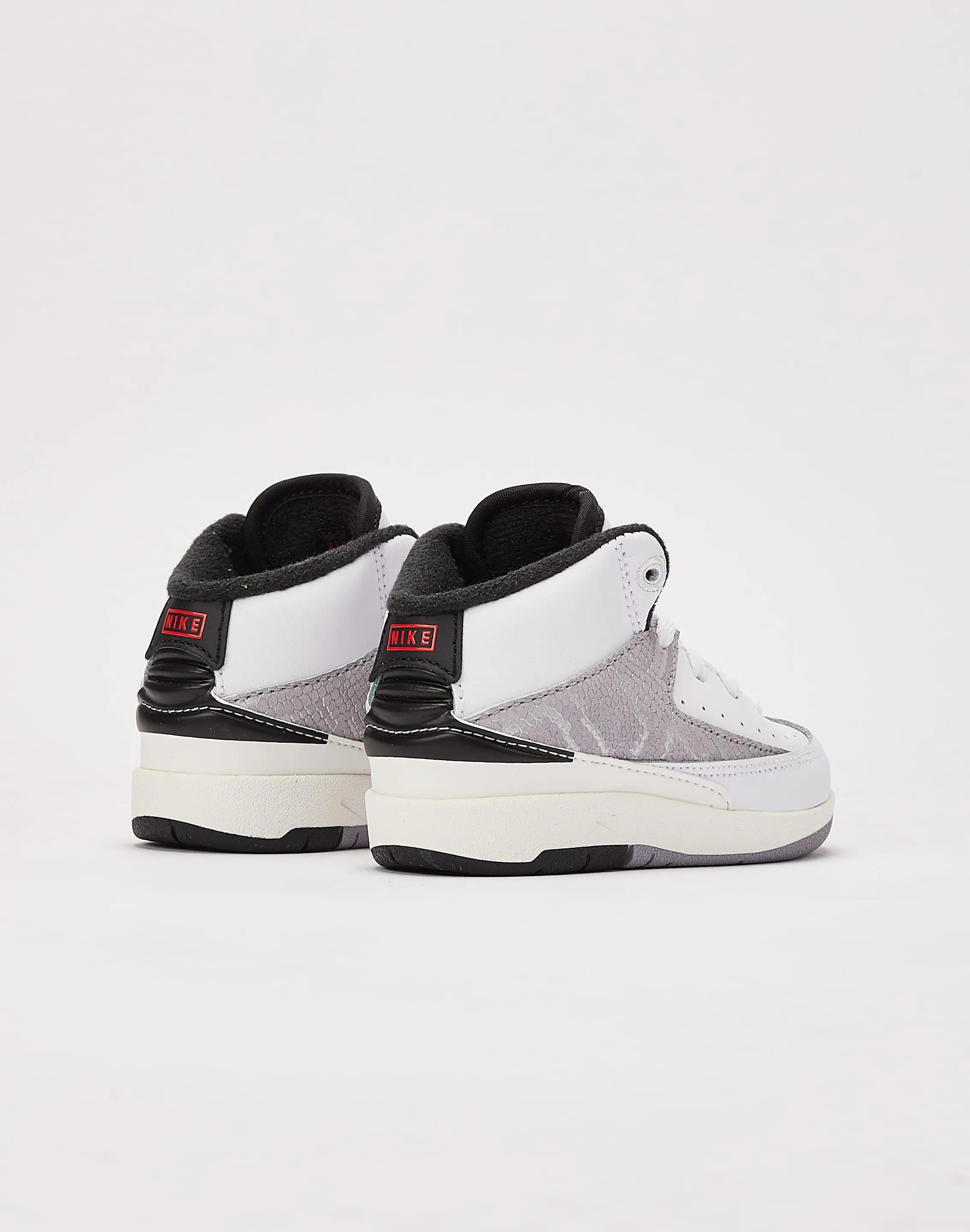 Breathable Inner Sleeve Supportive Design Jordan Air Jordan 2 Retro 'Python' Toddler