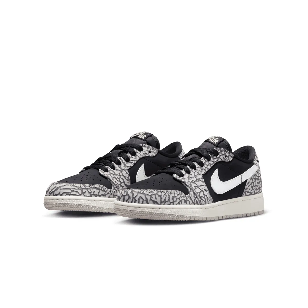 Kid's Air Jordan 1 Retro Low OG 'Black Elephant' All-around silhouette