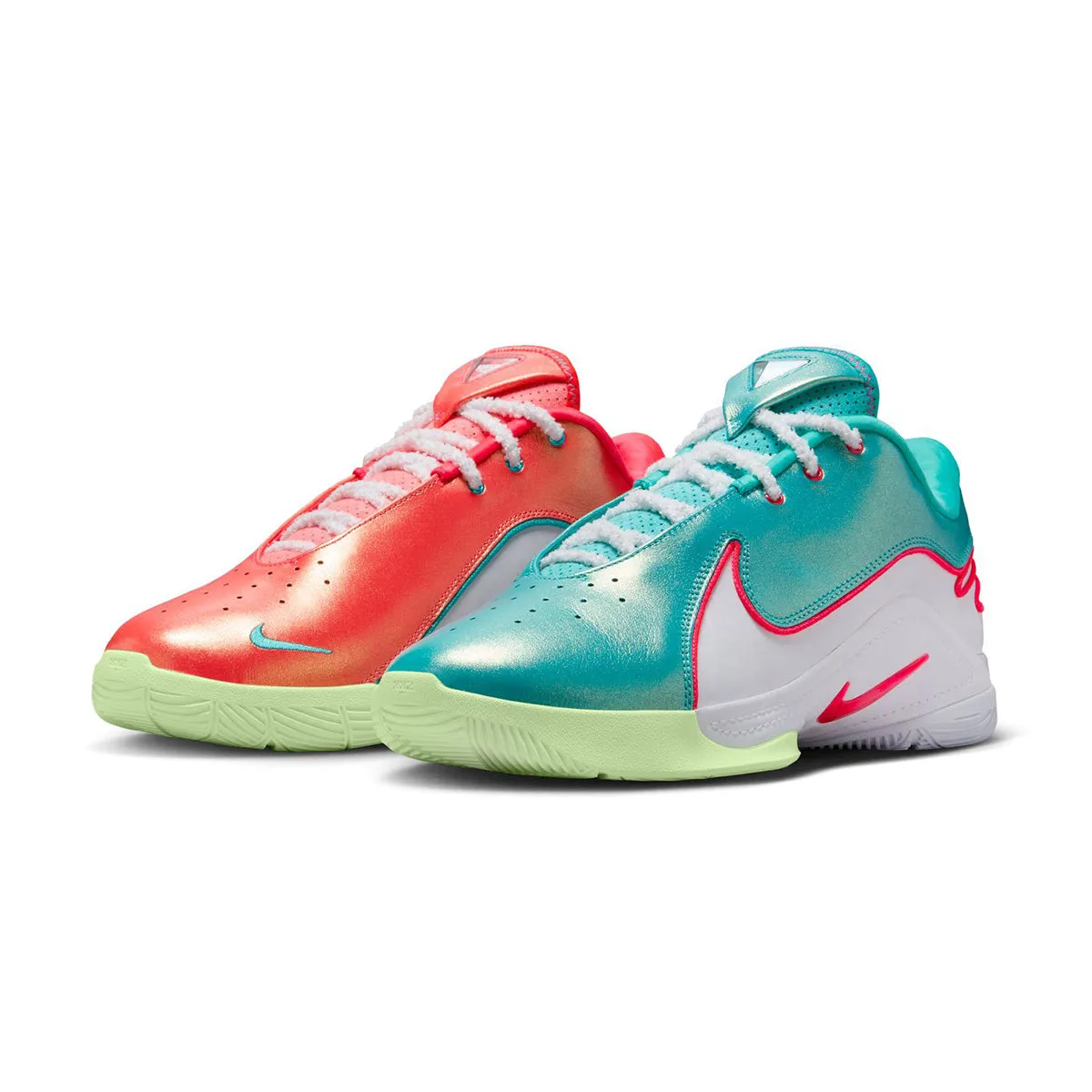 Court Hustle Lebron XXII Ep 'Christmas'