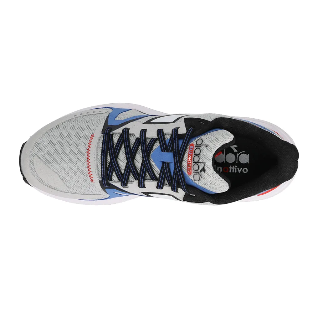 rainy day running shoes Mythos Blushield 8 Vortice Running Shoes