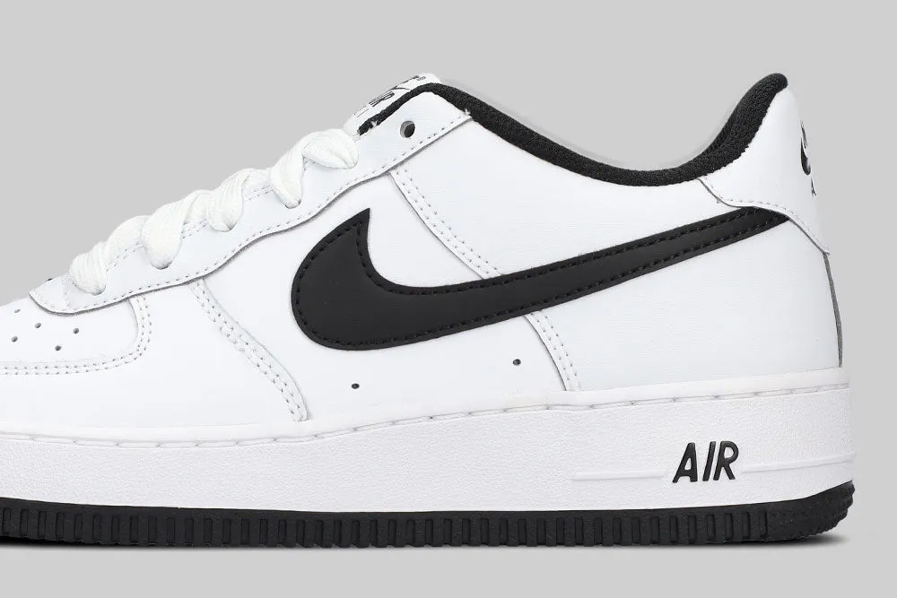 Boosted comfort Nike Air Force 1 LV8 'White and Black' (GS)