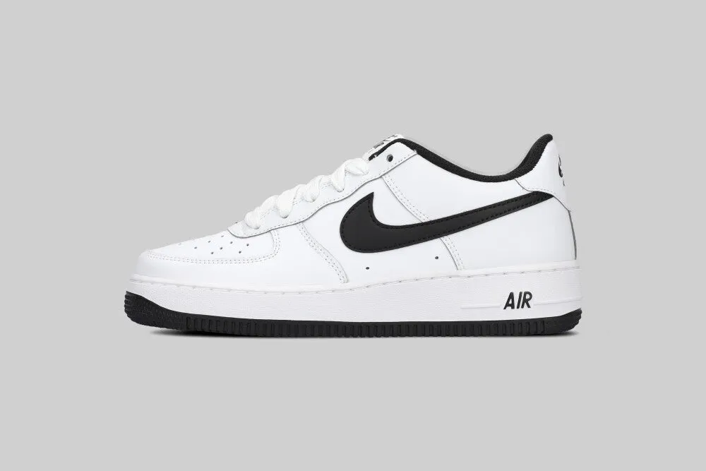 Wide Support Nike Air Force 1 LV8 'White and Black' (GS)