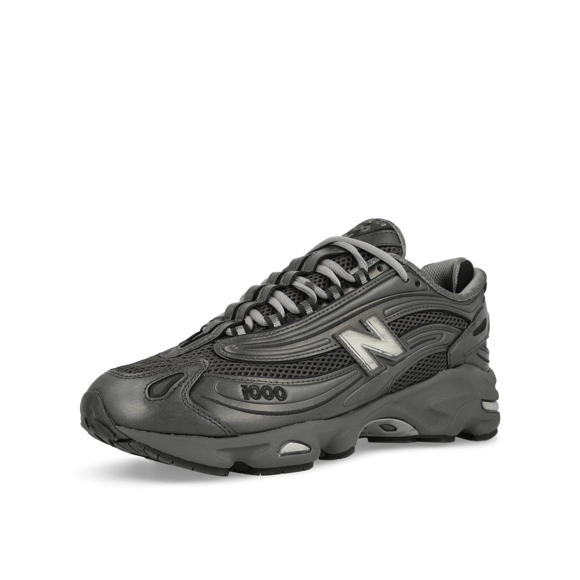 M1000F Distinctive materials