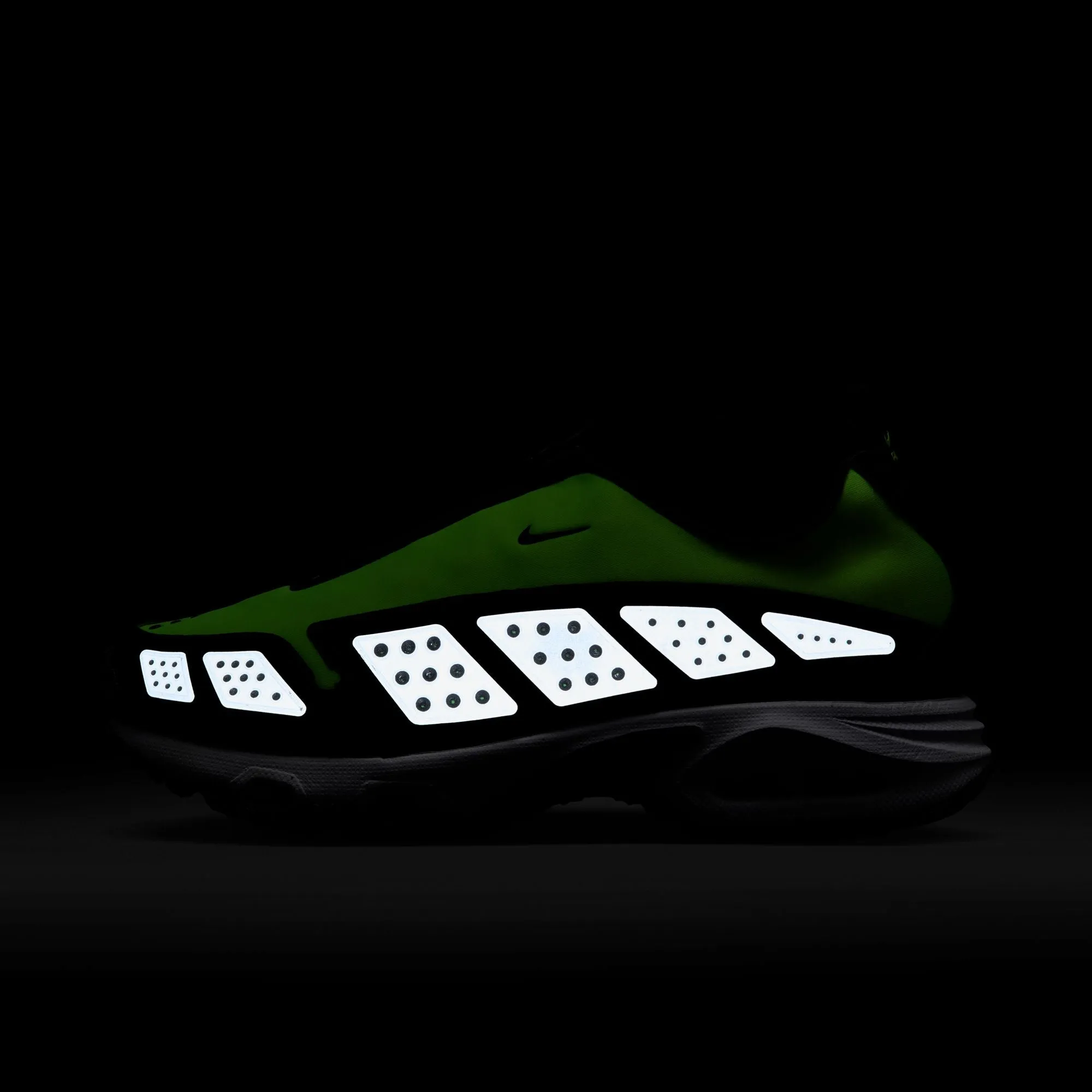 Maximum touch Reinforced Stitch Bonding W Air Max SNDR