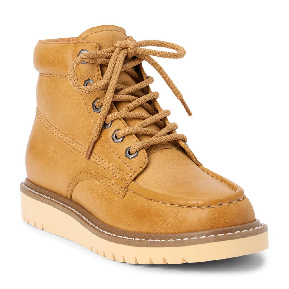 Quick Dry Boot Buster Round Toe Moccasin Hiking Boots