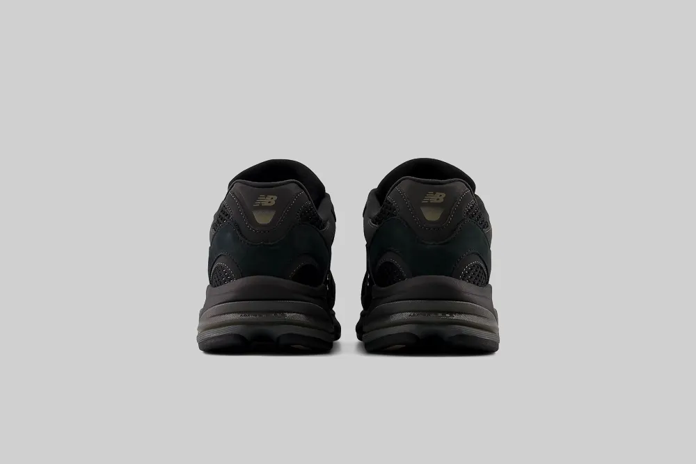 New Balance 2010 'Black' - U2010TTB High Mobility Torsion Stability Systems