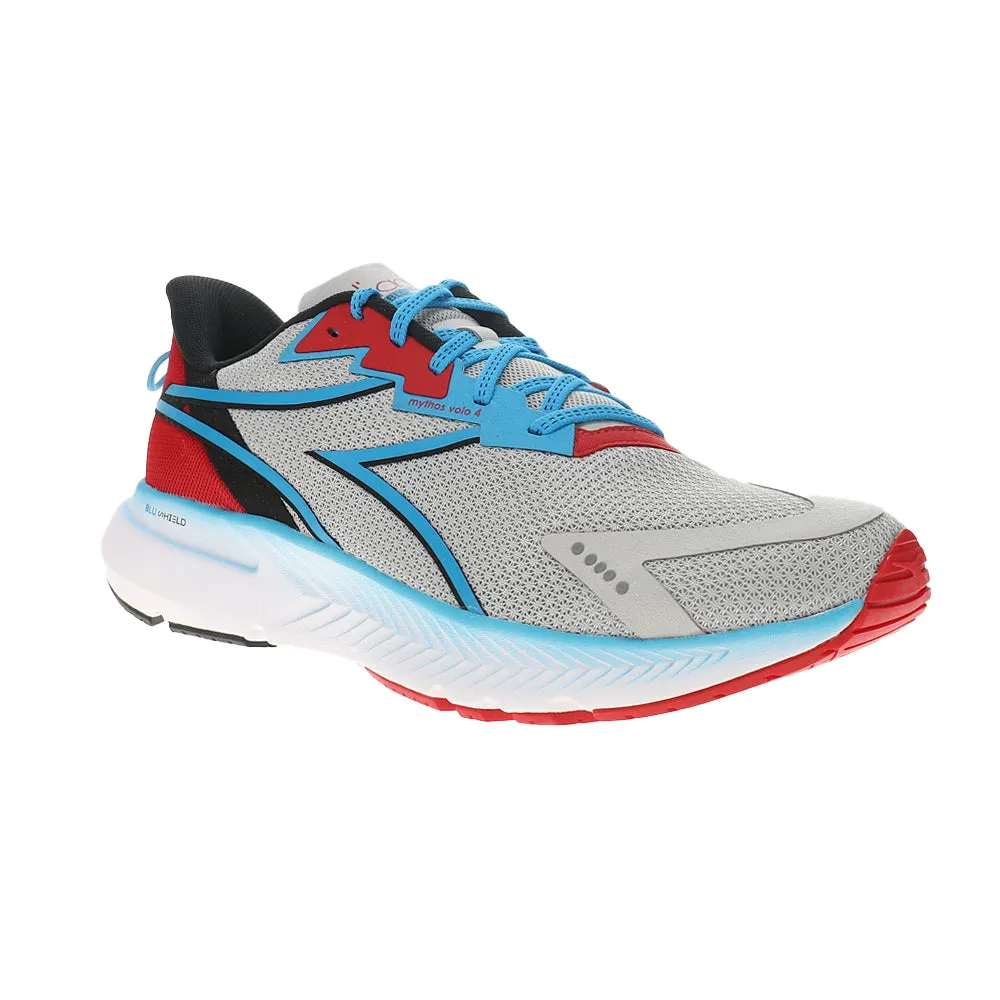 Enhanced Traction Pattern Mythos Blushield Volo 4 Running Shoes
