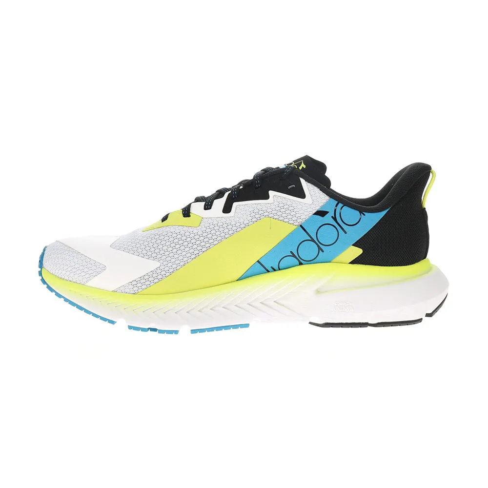 Torsion Response Midsole Flexible Forefoot Grooves Mythos Blushield Volo 4 Running Shoes