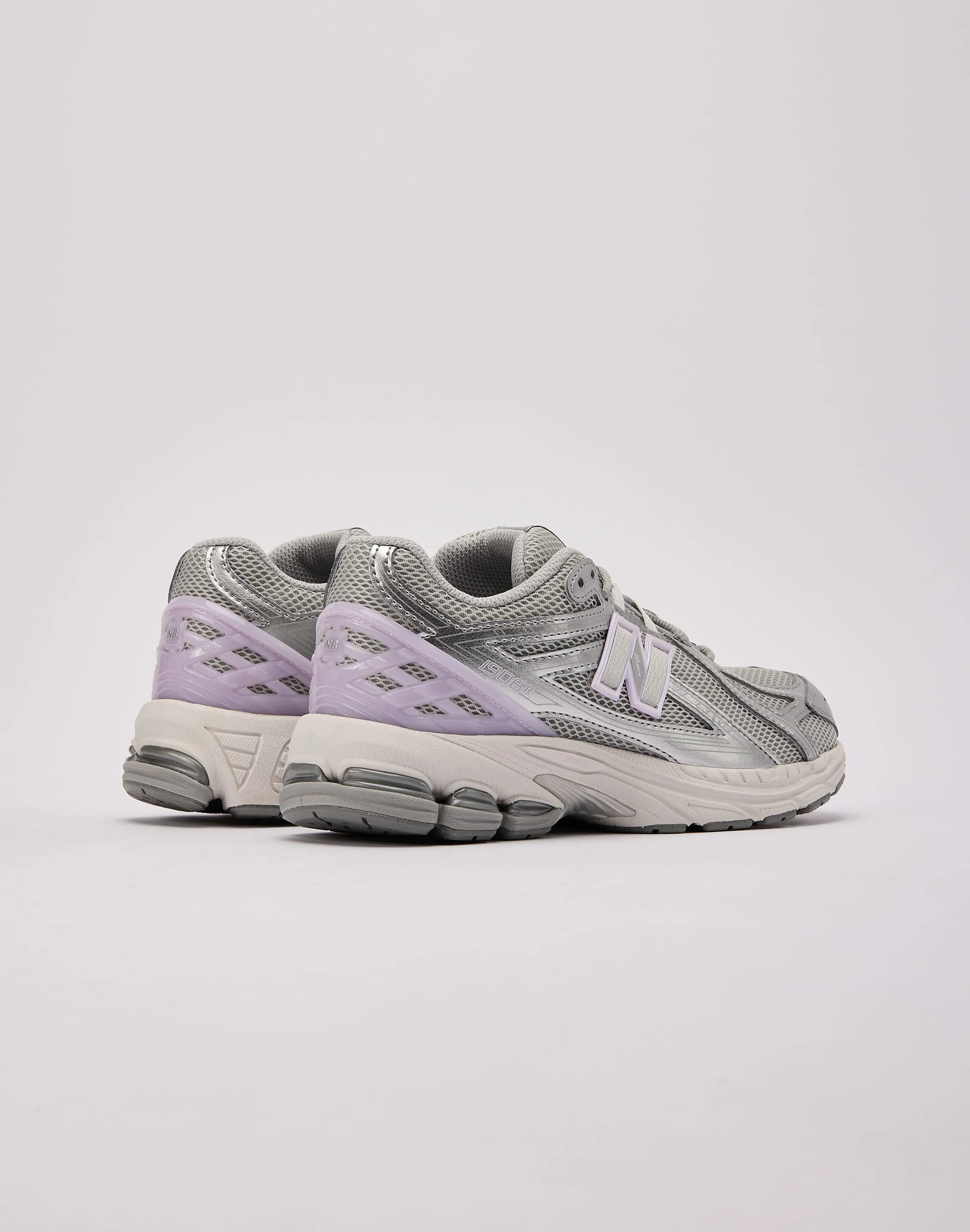 Torsion Stability Frame Hyper Breathable Vamp New Balance 1906R Grade-School