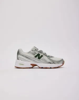 New Balance 740 Grade-School low - top running shoes