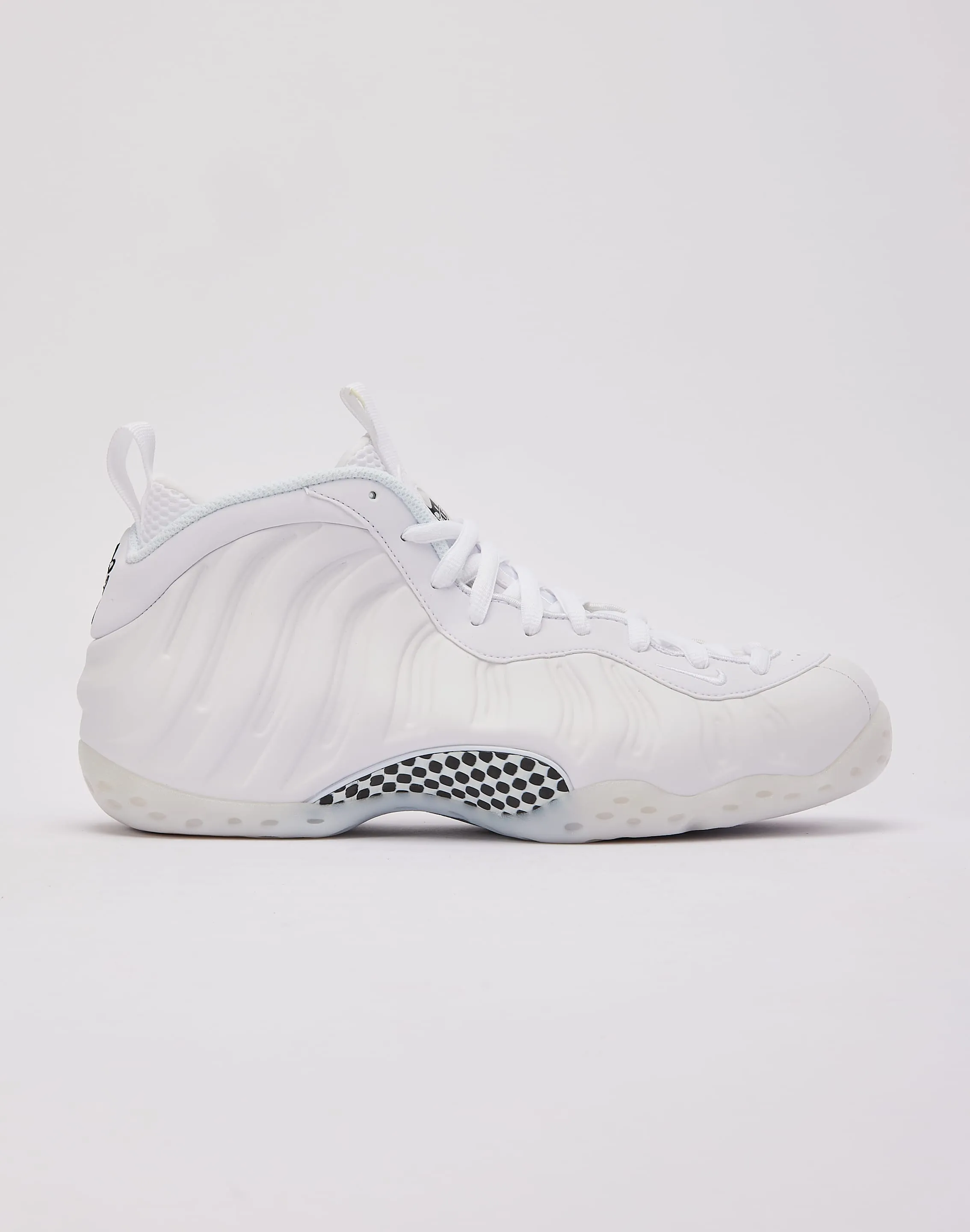 Nike Air Foamposite One 'Triple White' Sneakers Water Resistant