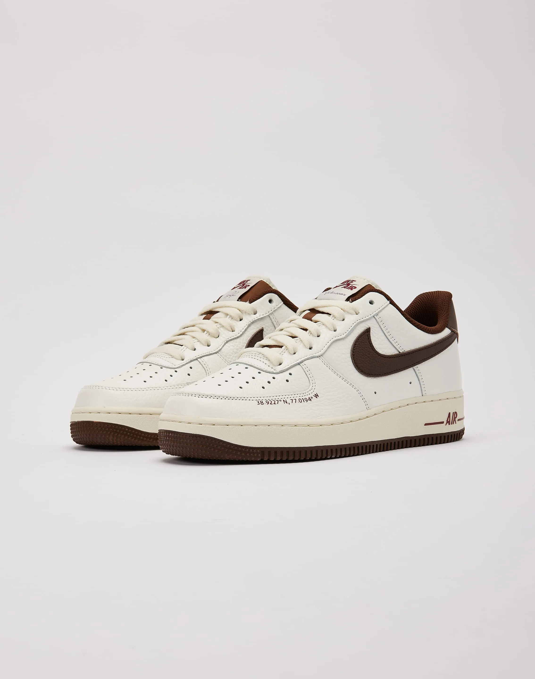 Comfortable toe box Cross Ventilation Ports Nike Air Force 1 Low '07 'Yardrunner'