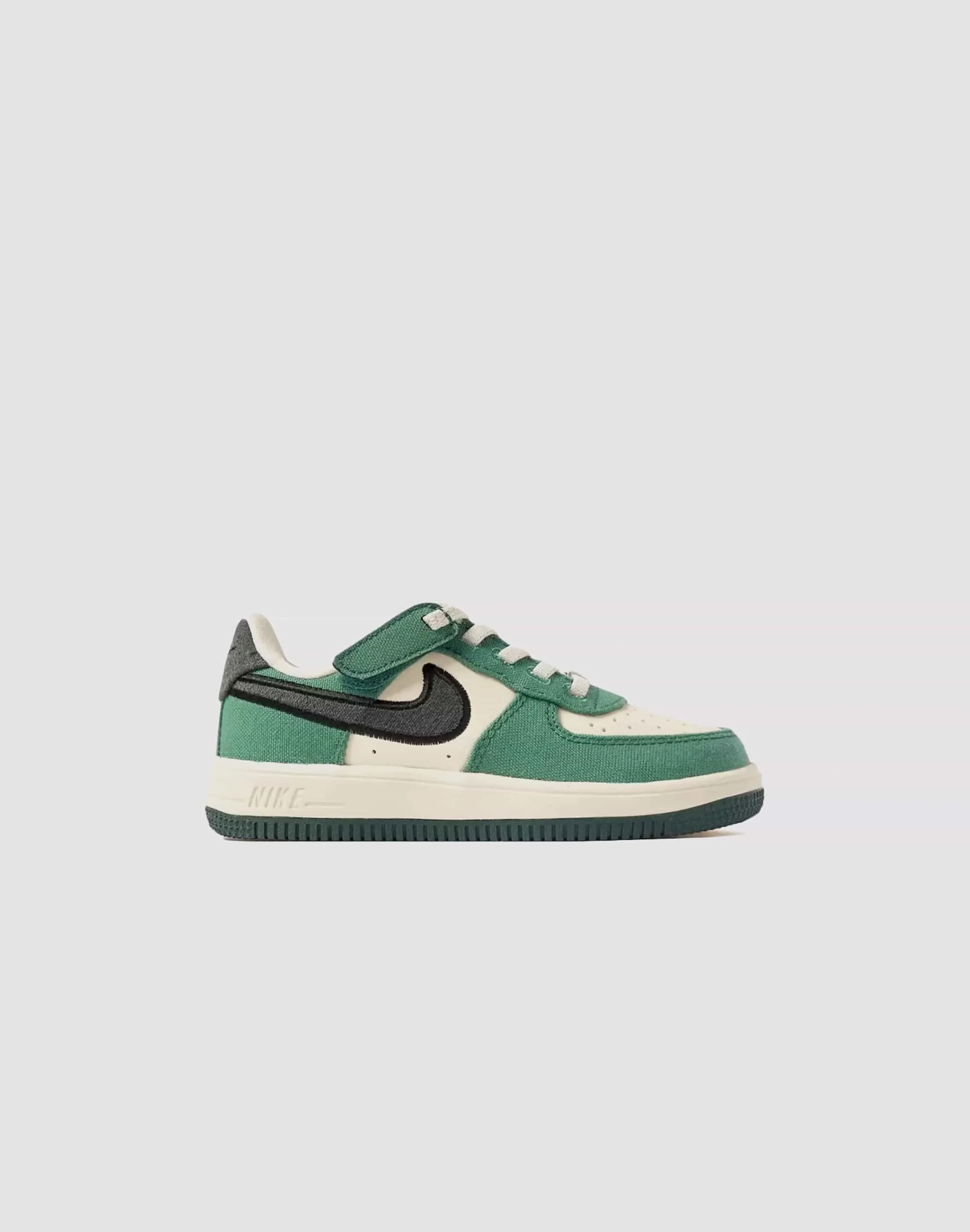 Rolling Groove Stable base Nike Air Force 1 Low EasyOn Toddler
