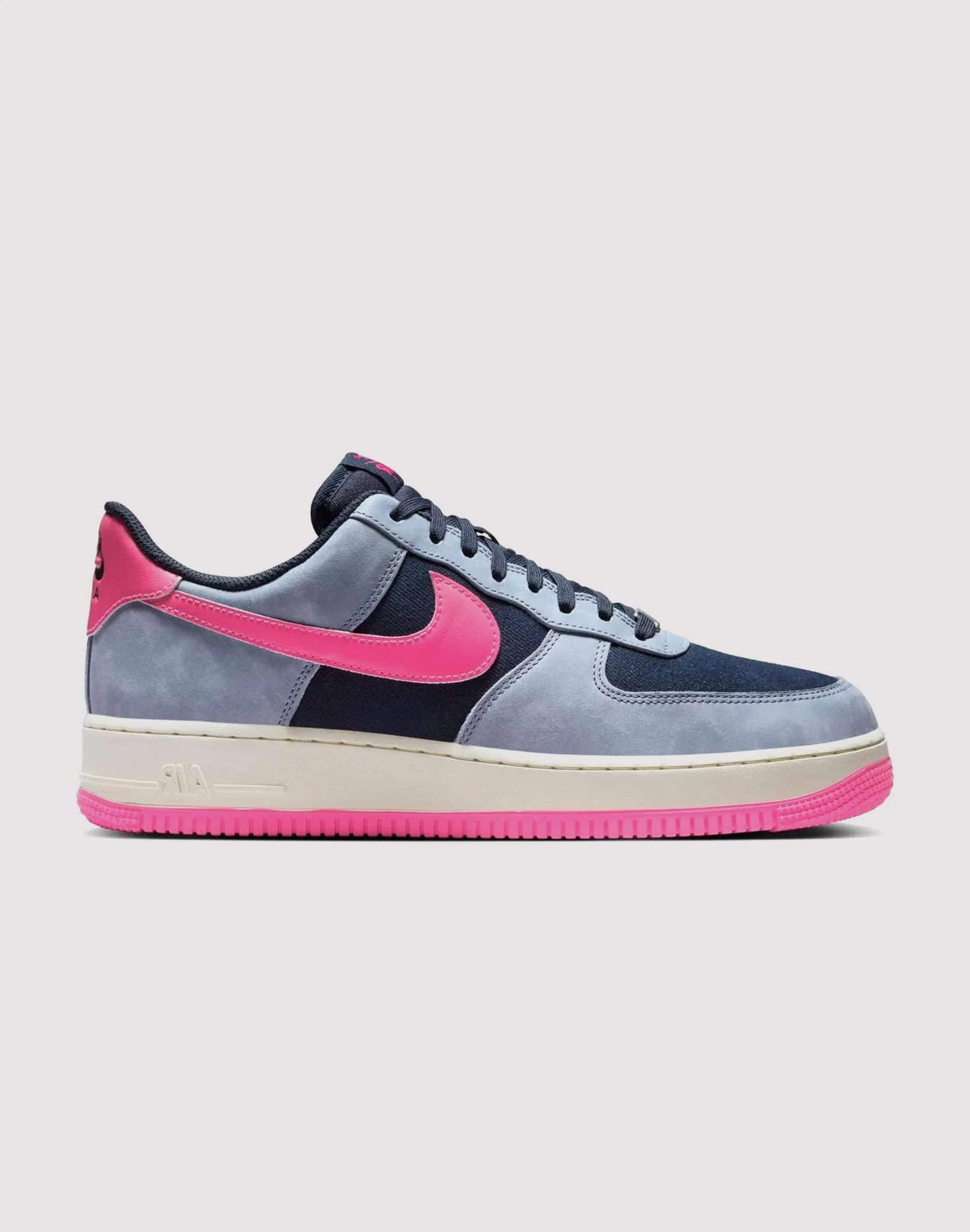 Agility Enhancing Plateform ventilation channels Nike Air Force 1 Low LX