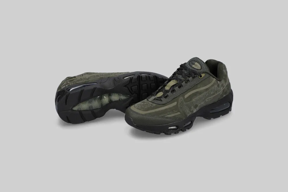 Nike Air Max 95 x WORKSOUT 'Medium Olive and Sequoia' Multifunctional Seamless Feel