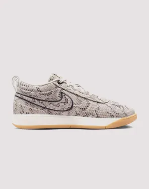 Nike Book 1 Balanced Foam Core