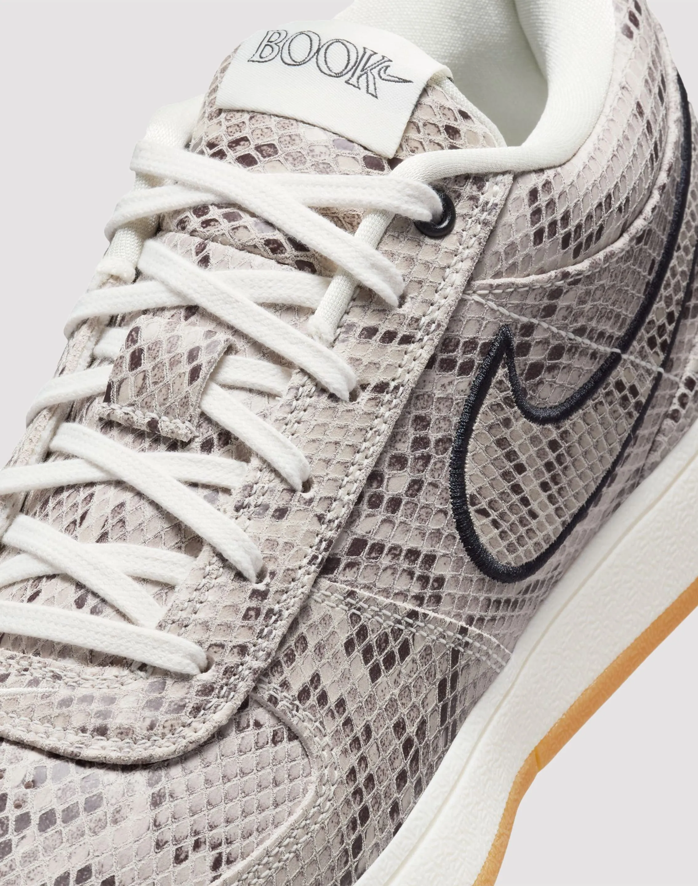 Nike Book 1 PaddedCollar