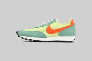 Nike Daybreak 'Limelight and Healing Jade' Neutral Choice