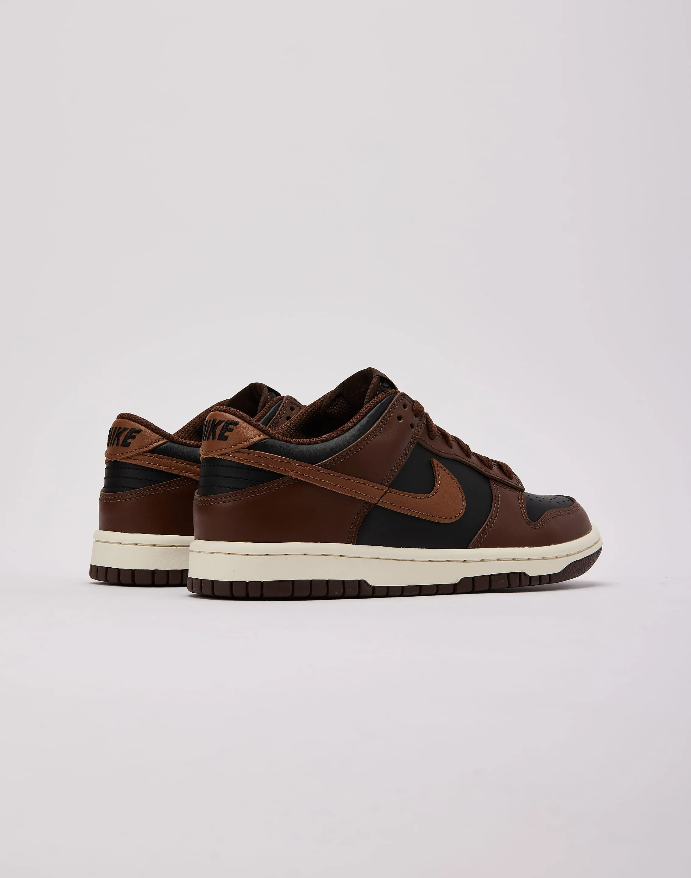 Nike Dunk Low Grade-School Comfort collar Bonded Overlay Construction