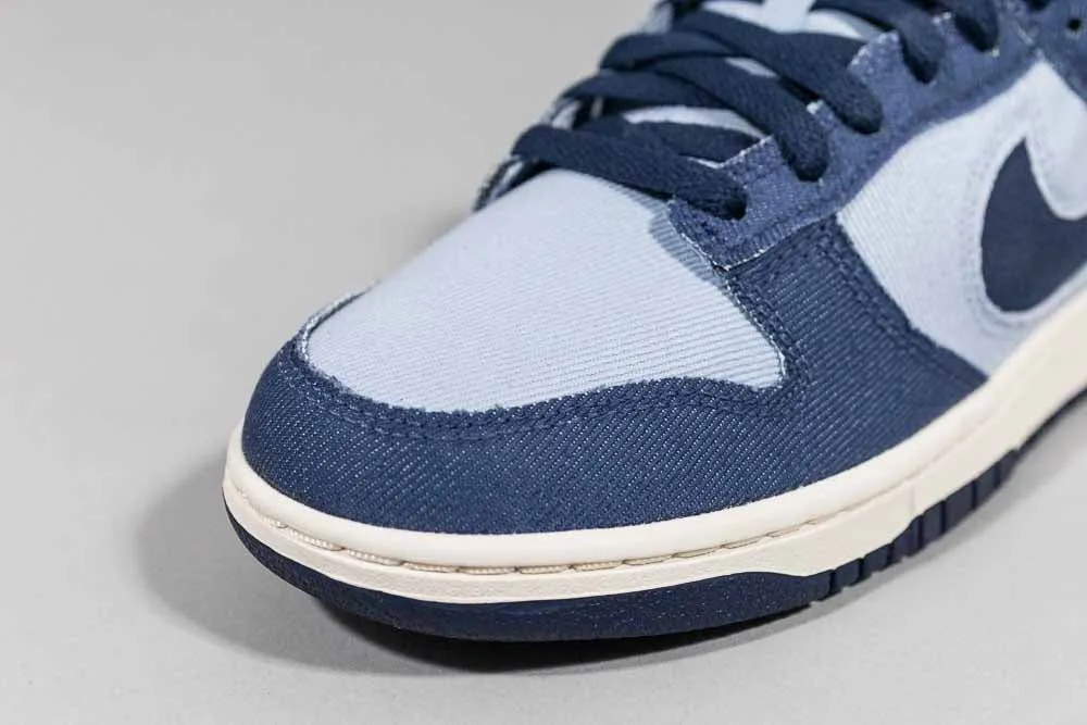 Responsive foam Nike Dunk Low Retro SE LT 'Armory Blue'