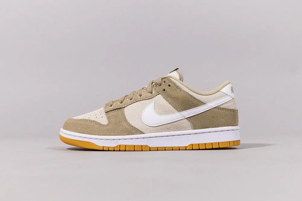 Nike Dunk Low SE 'Pale Ivory' TrailRunning Weekend Ready