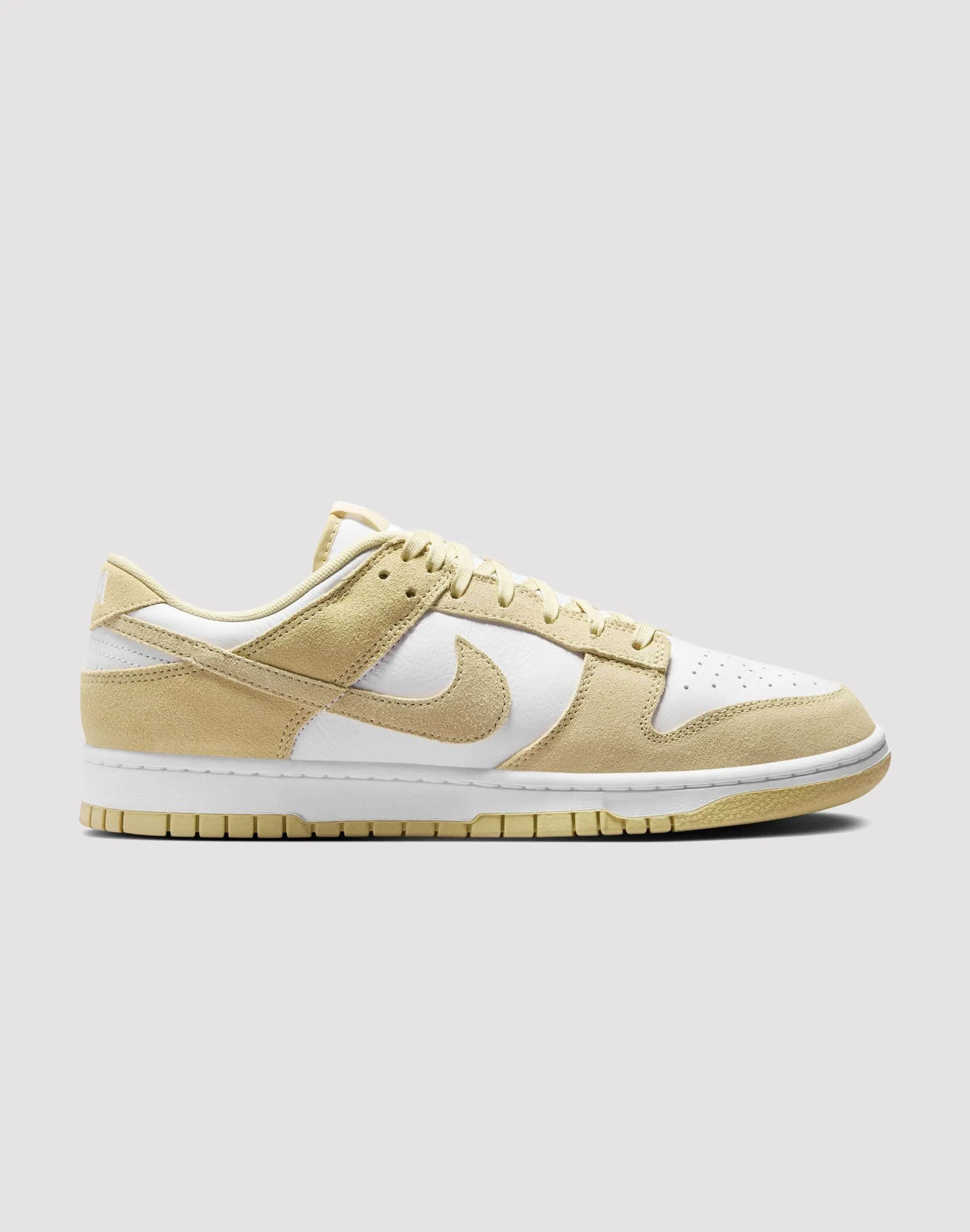 Nike Dunk Low SE Vulcanized Construction