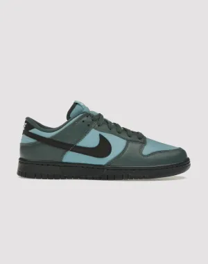 Nike Dunk Low SE padded collar comfort Sporty Performance