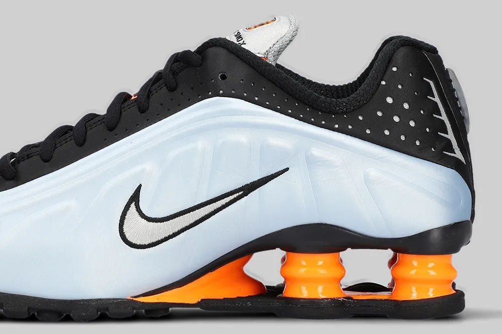Smooth Movement Nike Shox R4 'Blue Tin'
