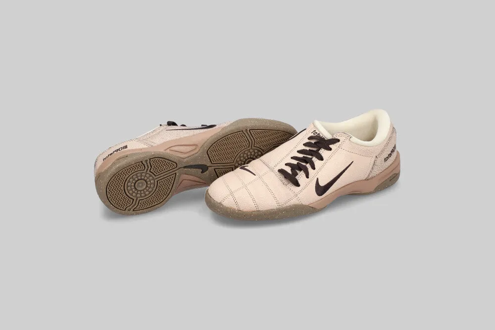 Comfort Strap Nike Total 90 'Pearl White and Gum Dark Brown'