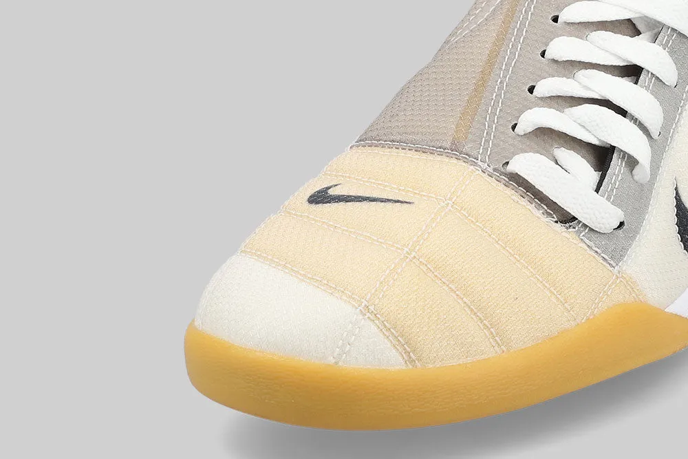 Nike Total 90 'White and Black' Fit Anywhere