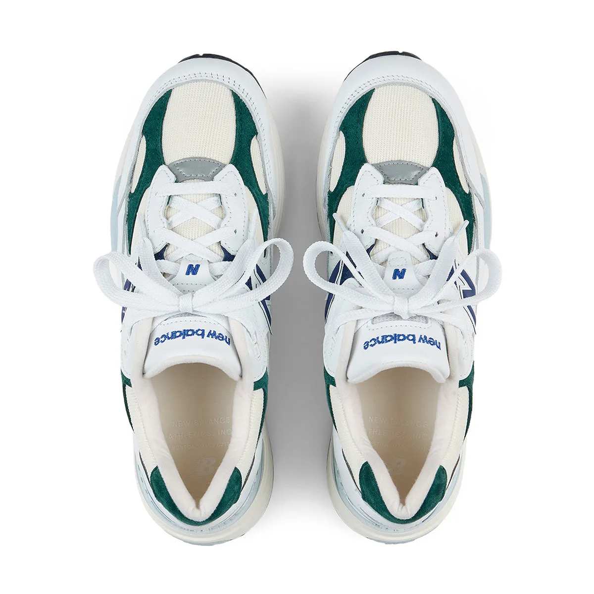 Supportive Gear Fast Motion in USA 992 'White Marsh Green'