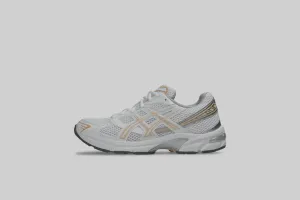 Precision Fit Lacing running with a carbon fiber plate Women's ASICS GEL-1130 'White and Bisque' - 1202A164.123