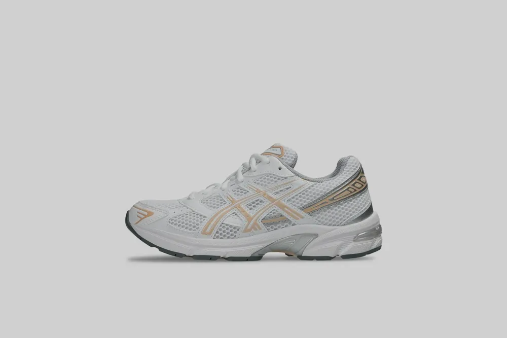 Precision Fit Lacing running with a carbon fiber plate Women's ASICS GEL-1130 'White and Bisque' - 1202A164.123
