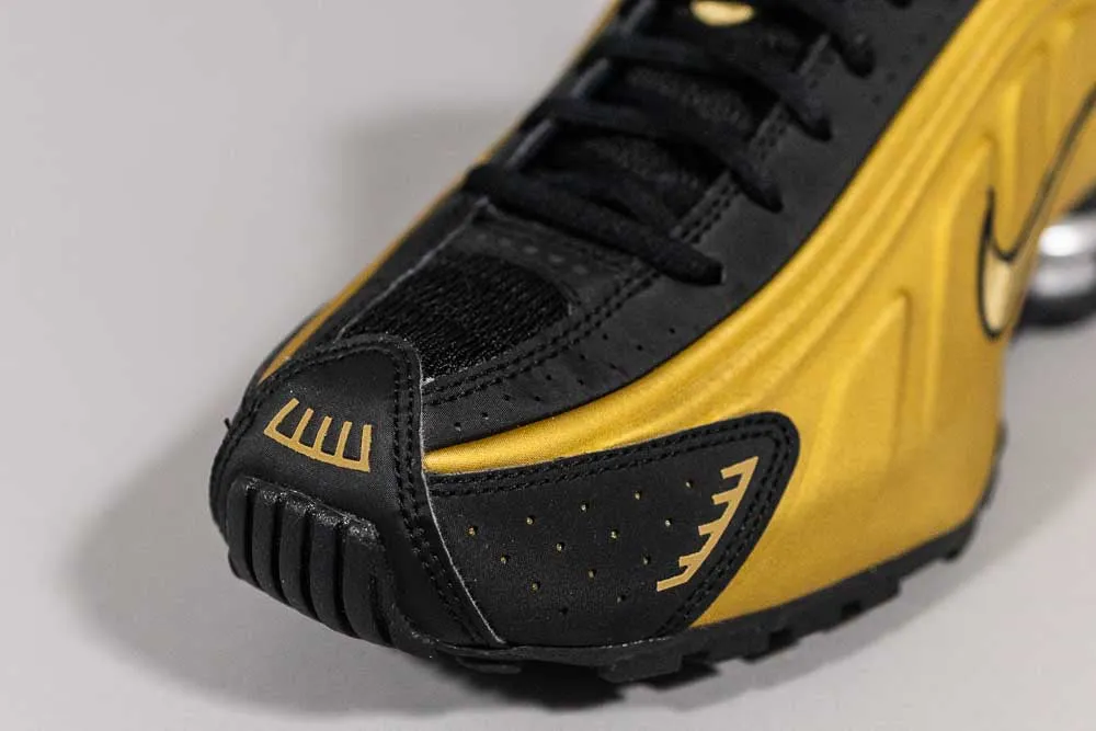 Women's Nike Shox R4 'Black and Metallic Gold' Smooth Soles Soft Texture