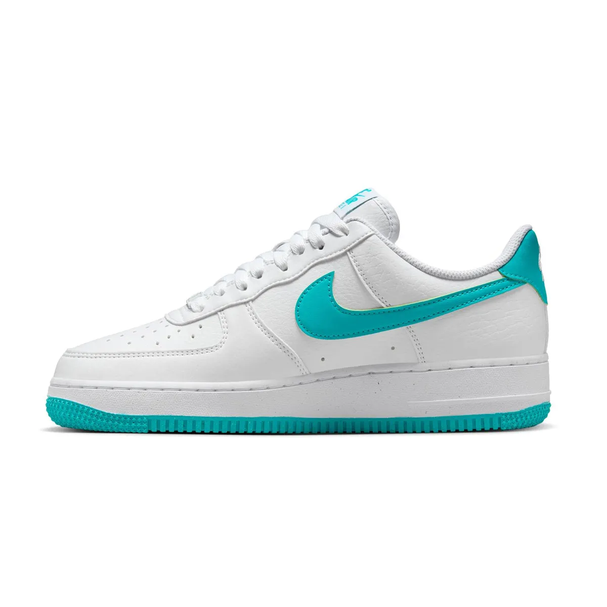 Wmns Air Force 1 '07 Next Nature 'White Clear Jade' Durability Test Fit