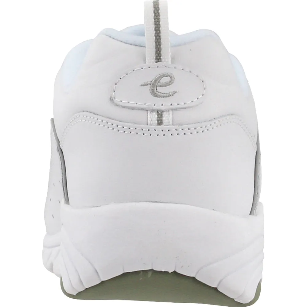 Punter Perforated Walking Shoes balanced - life