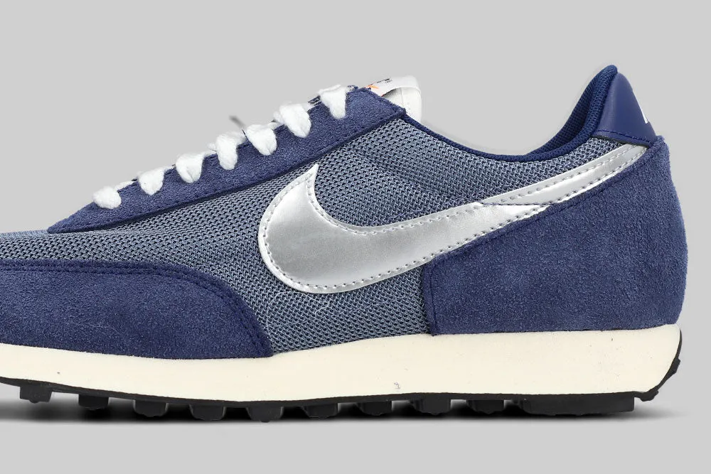 Nike Daybreak 'Blue Void and Diffused Blue' Multi-Terrain Distinctive durability
