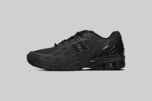 New Balance 1906W 'Black and Silver' - U1906WFD Sleek Fit