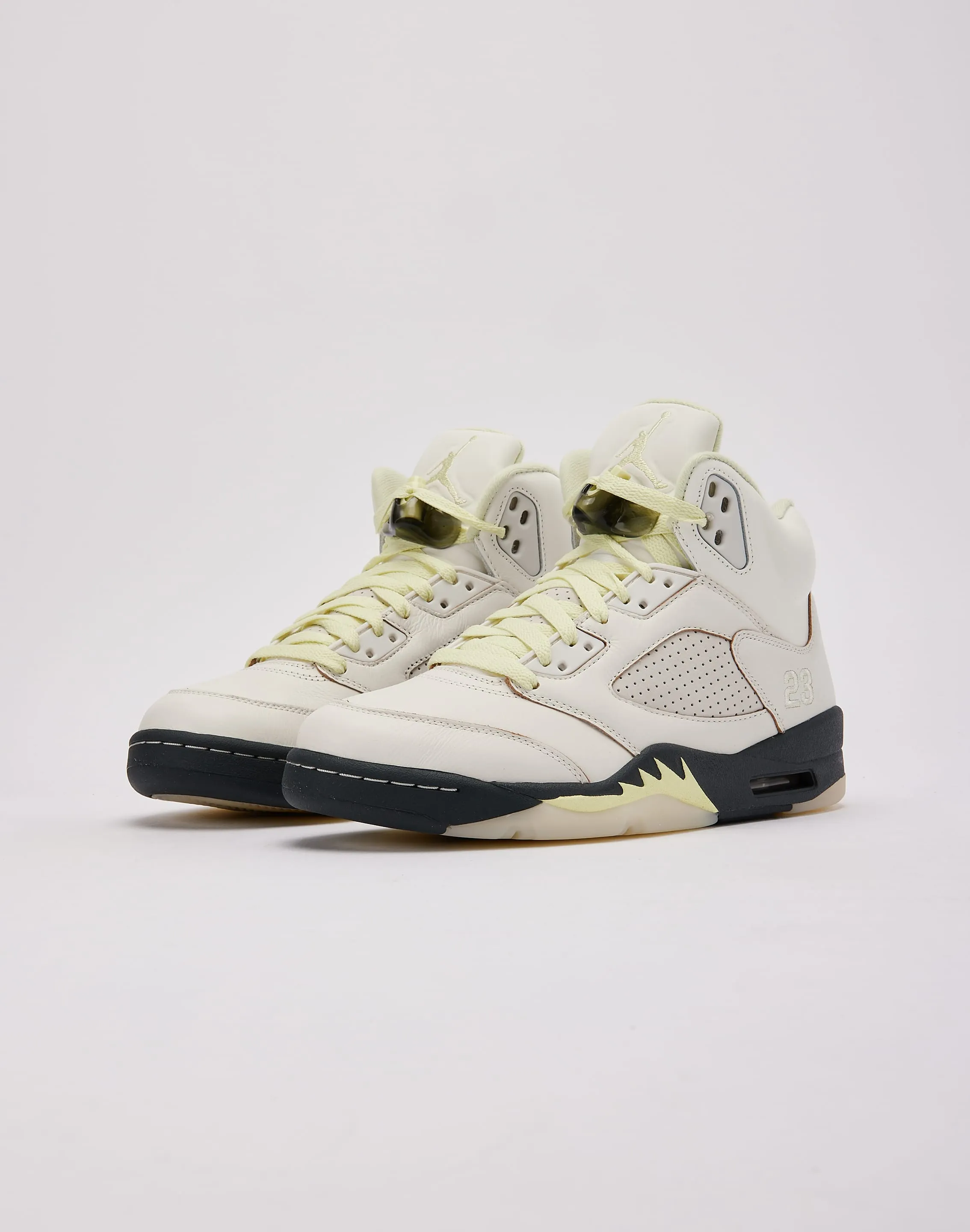 Lateral Stability Walls Neutral Stride Design Jordan Air Jordan 5 Retro 'Luminous Green and Sail'