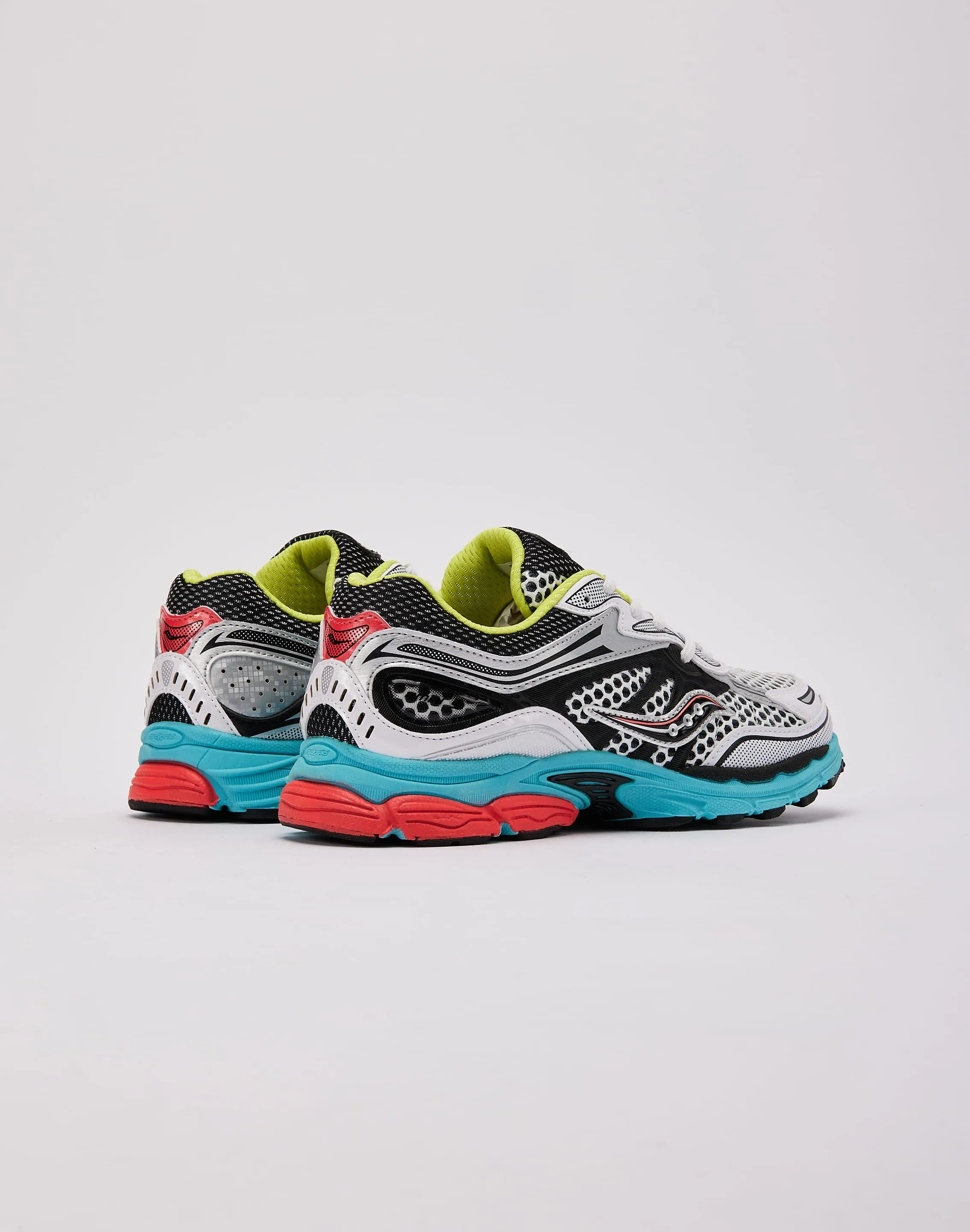 Saucony Omni 9 Grade-School Sock Like Ankle Fit zip - up shoes