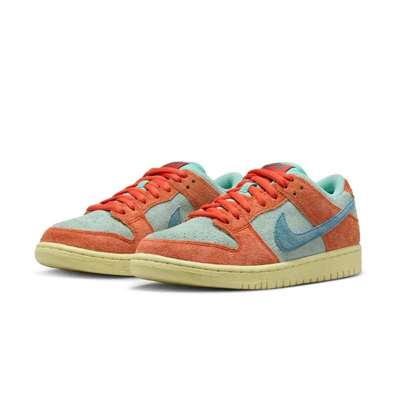 Non Restrictive Toe Box Collapsible Heel SB Dunk Low Premium 'Orange Emerald Rise'