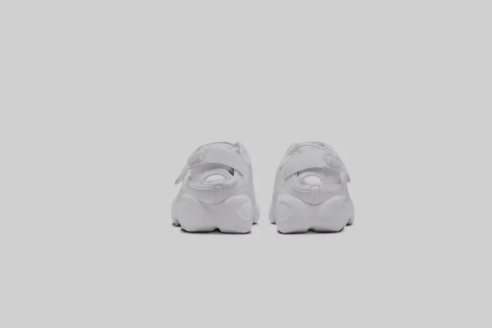 Women's Nike Air Rift Leather 'White' Zip Up Design Durable durability