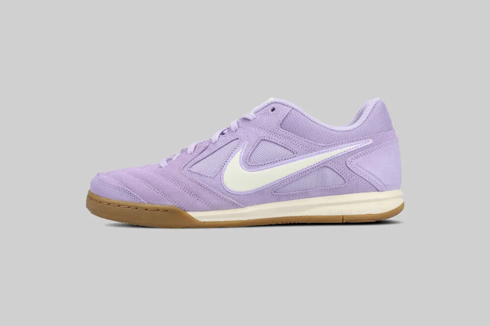 Nike Gato 'Hydrangeas' Daily Go-To